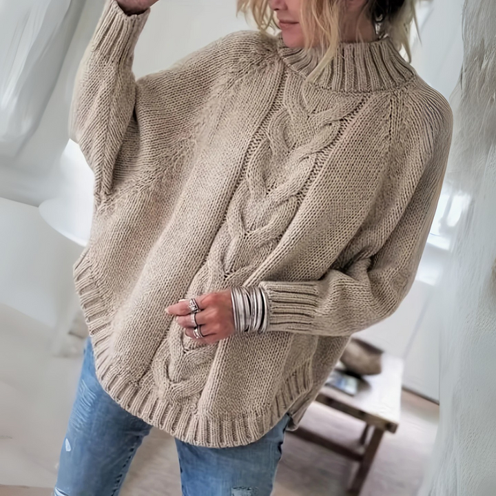 Lorette - Elegant Cable Knit Sweater