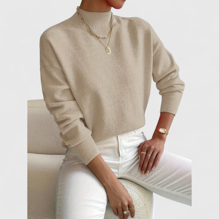 Evelyn - Classic Turtleneck
